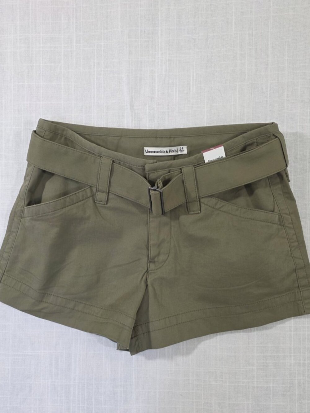 Abercrombie & Fitch Olive Belted Utility Shorts Size 24 NWT